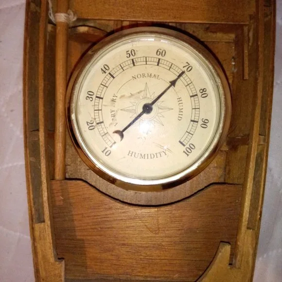 Vintage Springfield Rowboat Hygrometer and Thermometer - Picture 2 of 14